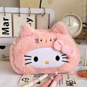 HELLO‎ KITTY Pink & White Fuzzy Cosmetic Bag (BRAND-NEW & SUPER CUTE!)